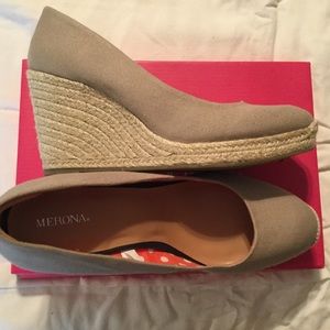 Ladies Tan Wedge Espadrille
